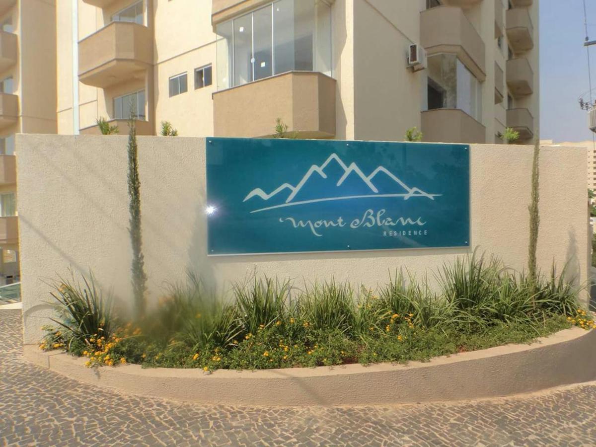 Flat 208 Mont Blanc Appartement Caldas Novas Buitenkant foto
